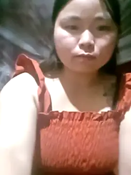 Snapshot of matbiec- chatting on 11.16.25 matbiec- online show from 11.16.25