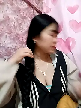 Snapshot of Nul-chal chatting on 02.05.26 Nul-chal online show from 02.05.26