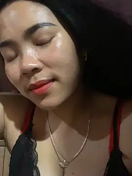 Snapshot of Nul-chal chatting on 04.14.26 Nul-chal online show from 04.14.26