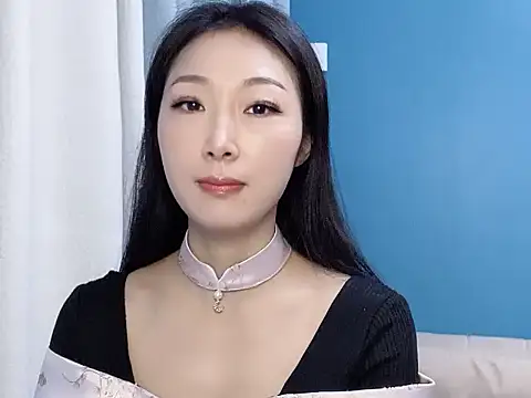 ella55-- online show from 11.17.25