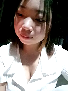 Snapshot of julybe chatting on 12.02.25 julybe online show from 12.02.25