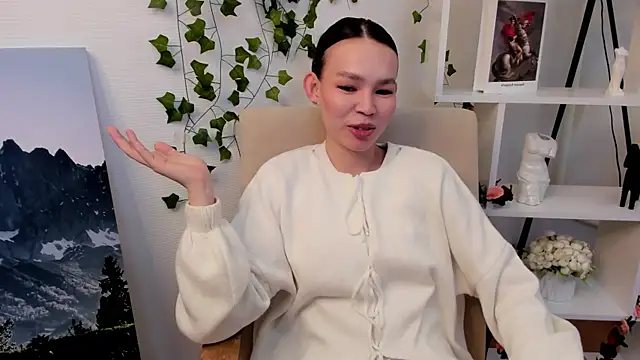 Snapshot of MyrticeHarbert chatting on 11.02.25 MyrticeHarbert online show from 11.02.25