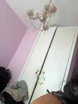 Snapshot of kennedylorel chatting on 11.20.25 kennedylorel online show from 11.20.25