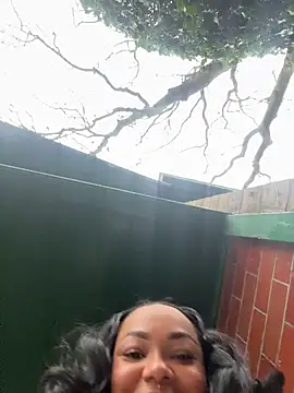 Snapshot of kennedylorel chatting on 12.18.25 kennedylorel online show from 12.18.25