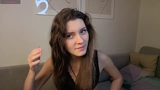 LauraYoungg online show from 02.22.26