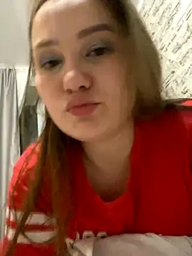 Snapshot of Regina_Lynne chatting on 11.06.25 Regina Lynne online show from 11.06.25