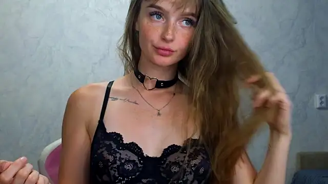 Lovelly molly1 online show from 07.08.26