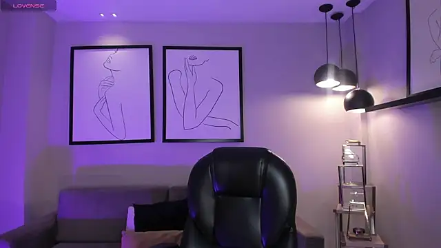 BellaConnorX online show from 03.13.26