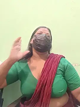 Snapshot of tamil_Nithya_J chatting on 06.07.26 tamil Nithya J online show from 06.07.26