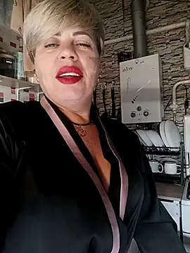 Snapshot of MilkySky chatting on 11.09.25 MilkySky online show from 11.09.25