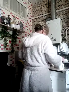 Snapshot of MilkySky chatting on 02.05.26 MilkySky online show from 02.05.26