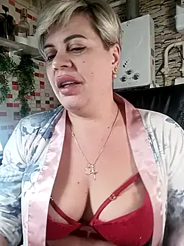 Snapshot of MilkySky chatting on 02.08.26 MilkySky online show from 02.08.26