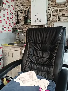 Snapshot of MilkySky chatting on 02.16.26 MilkySky online show from 02.16.26