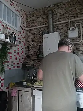 Snapshot of MilkySky chatting on 02.17.26 MilkySky online show from 02.17.26