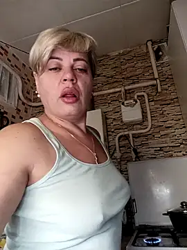 Snapshot of MilkySky chatting on 02.24.26 MilkySky online show from 02.24.26