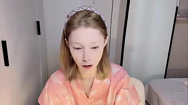 Snapshot of yuyu-33 chatting on 02.07.26 yuyu-33 online show from 02.07.26