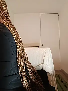 EvonyFoxxx online show from 02.05.26