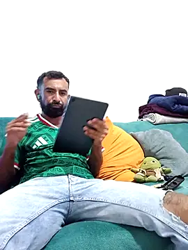 Snapshot of Barbanegra91mx chatting on 06.16.26 Barbanegra91mx online show from 06.16.26