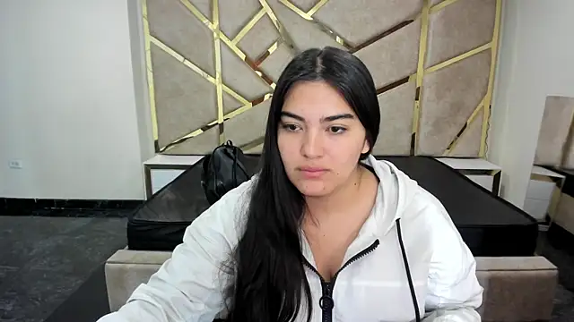 Snapshot of Frrreyaa chatting on 11.10.25 Frrreyaa online show from 11.10.25