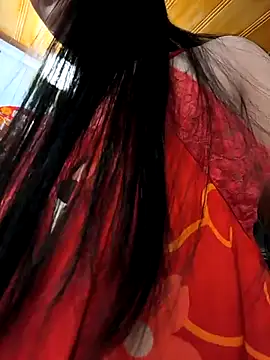 Snapshot of Okleotina9 chatting on 11.28.25 Okleotina9 online show from 11.28.25