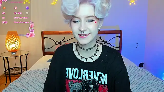 Snapshot of Angel_Julles chatting on 11.23.25 Angel Julles online show from 11.23.25