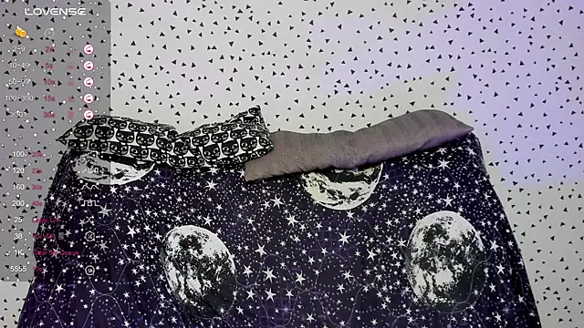 Angel Julles online show from 04.11.26