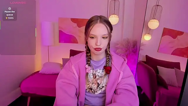 Iris Fresh online show from 11.22.25