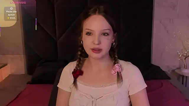 Iris Fresh online show from 11.28.25