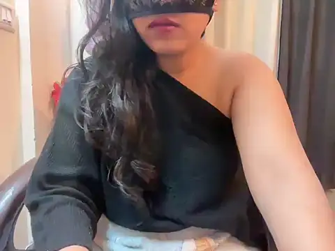 Snapshot of Shilpa_7 chatting on 12.03.25 Shilpa 7 online show from 12.03.25