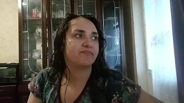 Snapshot of VoulezVous_Angel chatting on 02.04.26 VoulezVous Angel online show from 02.04.26