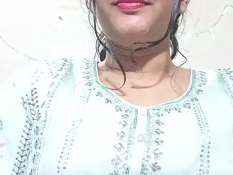 Snapshot of Nancy_queen001 chatting on 11.14.25 Nancy queen001 online show from 11.14.25