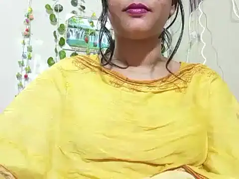 Snapshot of Nancy_queen001 chatting on 12.02.25 Nancy queen001 online show from 12.02.25