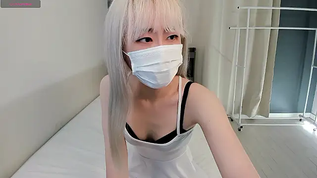 yeji 2001 online show from 12.16.25