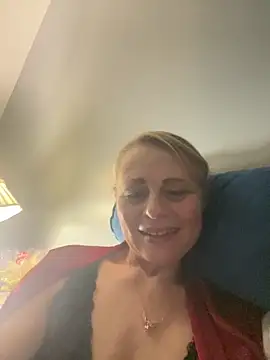 ToriLove777 online show from 11.16.25