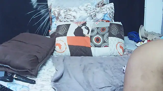 Snapshot of MassiveBoobsxxxx chatting on 02.02.26 MassiveBoobsxxxx online show from 02.02.26