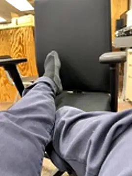 Snapshot of SUN-MON-69 chatting on 11.01.25 SUN-MON-69 online show from 11.01.25