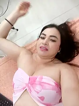 Snapshot of Candy69_ chatting on 11.14.25 Candy69 online show from 11.14.25