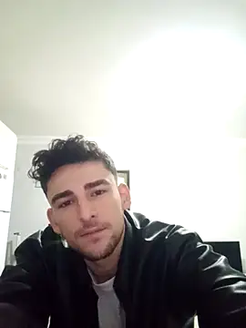 yasinesra757  online show from 12.20.25