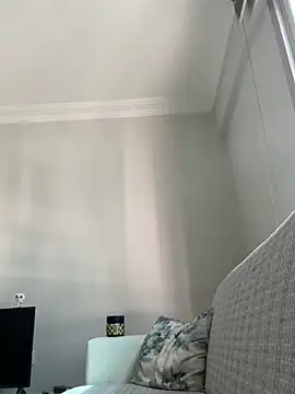 yasinesra757  online show from 01.18.26