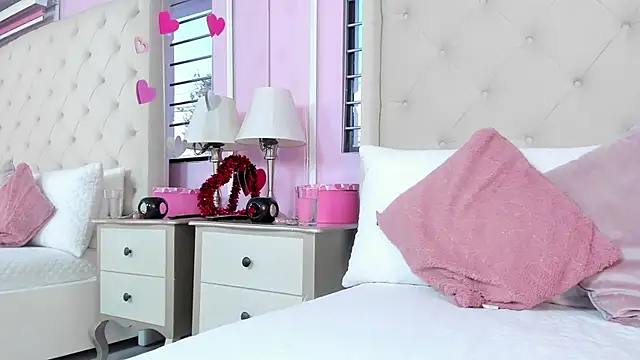 scarlett leblanc  online show from 03.21.26