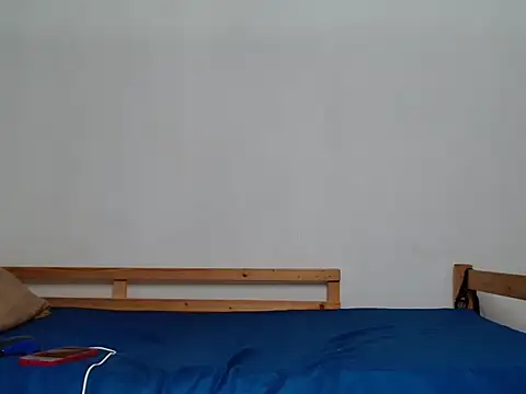 Snapshot of KinkyP6966 chatting on 11.14.25 KinkyP6966 online show from 11.14.25