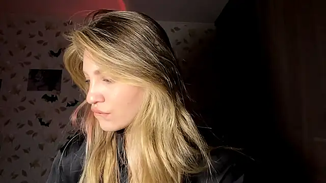 OrethaEredia online show from 11.01.25