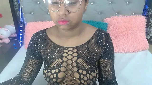 valentinavega18x online show from 02.20.26