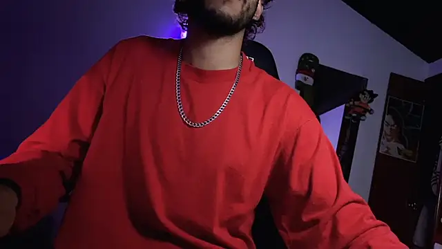 Snapshot of 3v1l chatting on 12.02.25 3v1l online show from 12.02.25