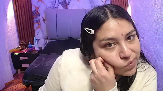 Snapshot of lehia_285 chatting on 11.21.25 lehia 285 online show from 11.21.25