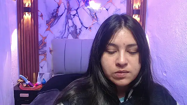 Snapshot of lehia_285 chatting on 11.24.25 lehia 285 online show from 11.24.25