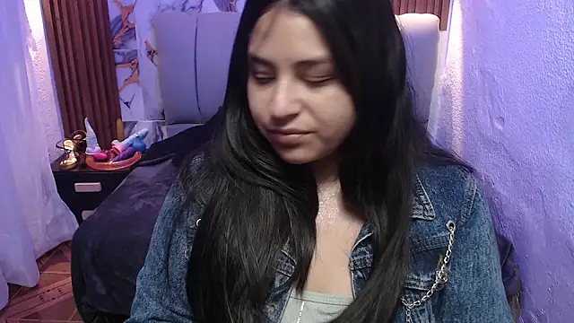 Snapshot of lehia_285 chatting on 12.02.25 lehia 285 online show from 12.02.25