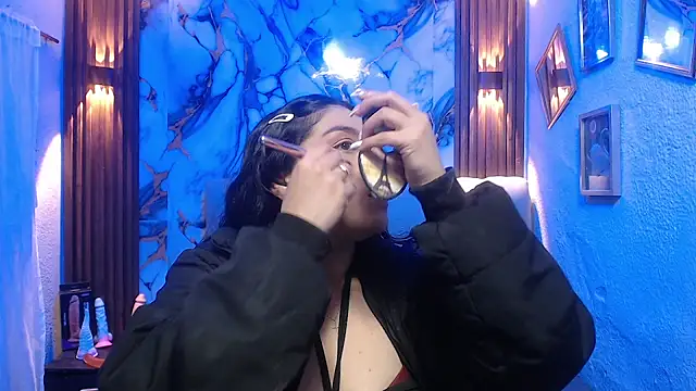 Snapshot of lehia_285 chatting on 02.13.26 lehia 285 online show from 02.13.26