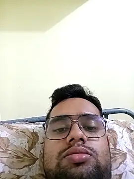 unknownman697856 online show from 10.31.25