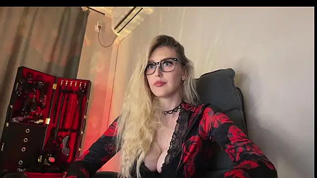 Liya Liss online show from 04.14.26